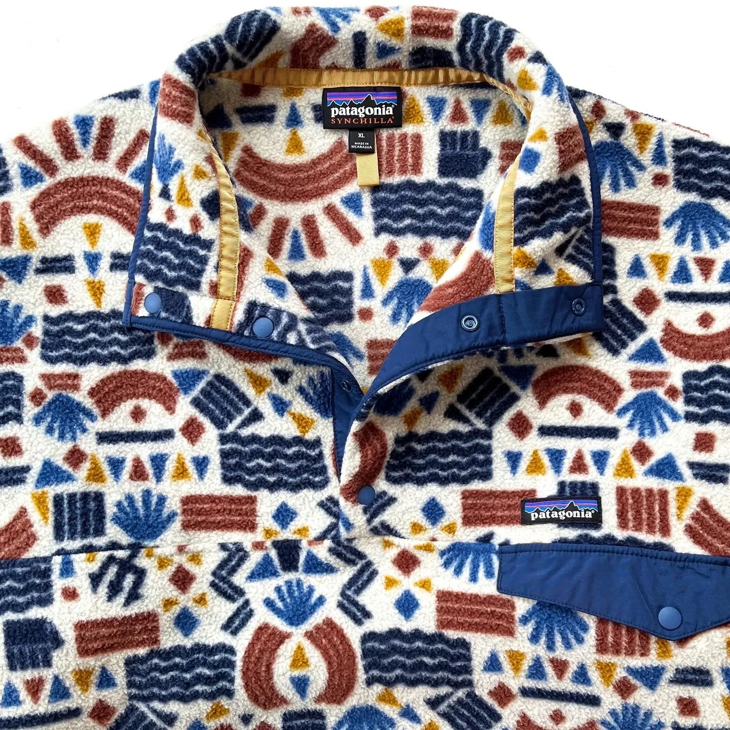 2019 Patagonia Printed Synchilla Snap-T, Protected Peaks: Multi (XL)