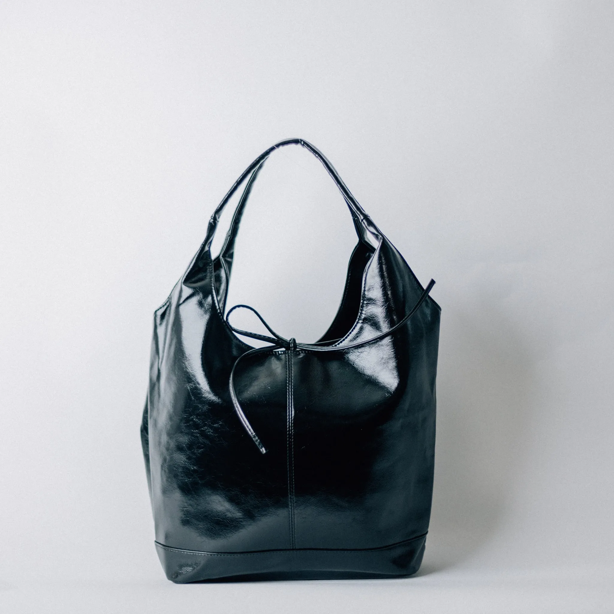 BOW TOTE