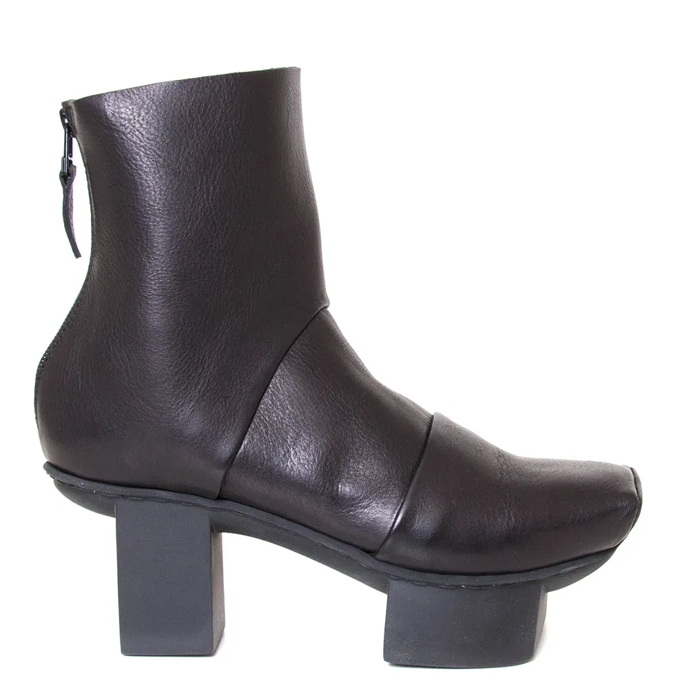 Challenge Platform Leather Ankle Boot