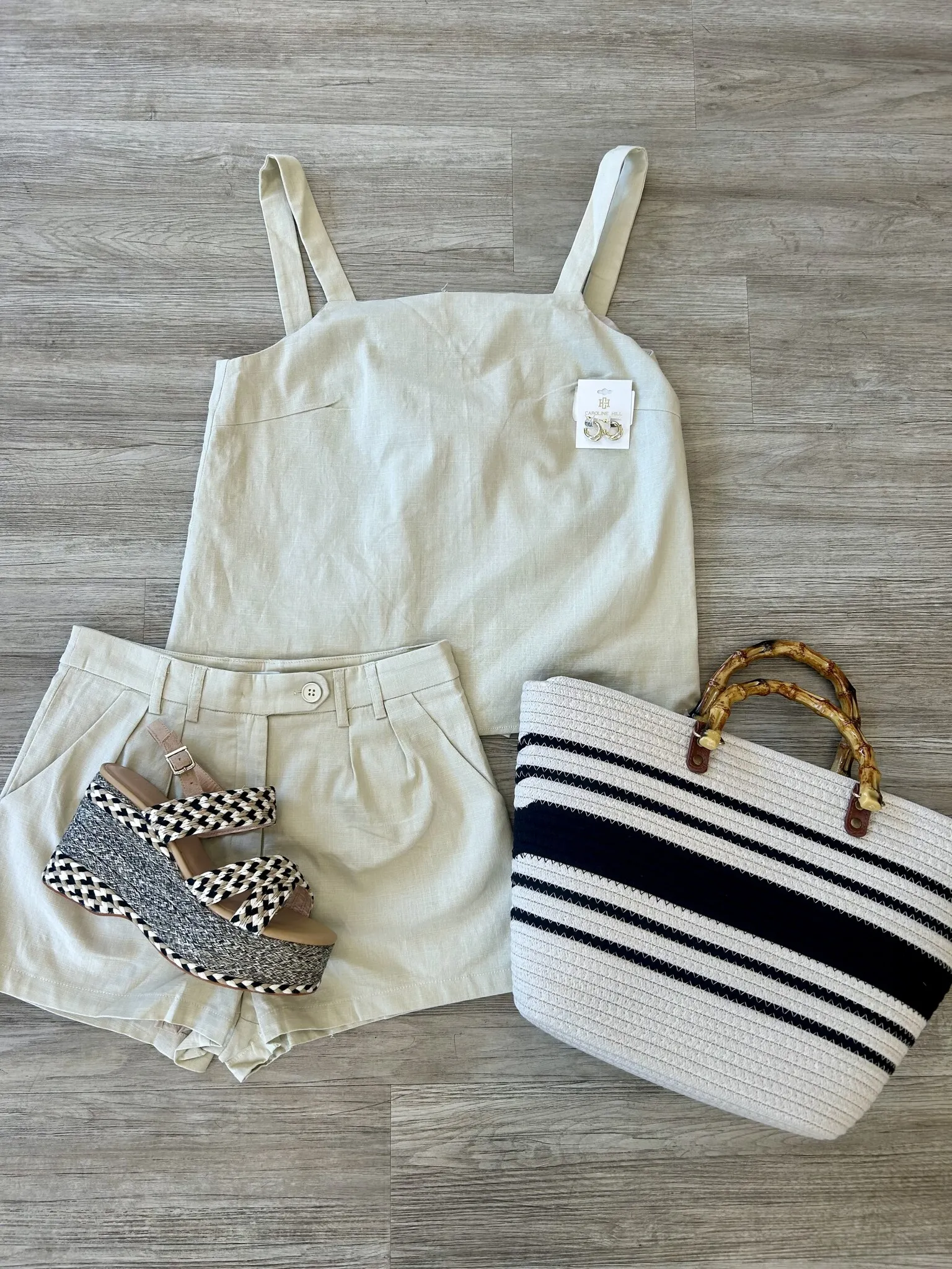 Kayla Shorts Beige