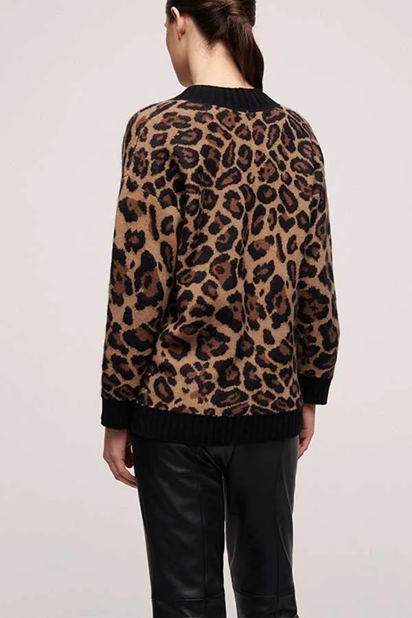 Luisa Spagnoli COLOSSALE ANIMAL PRINT V-NECK PULLOVER