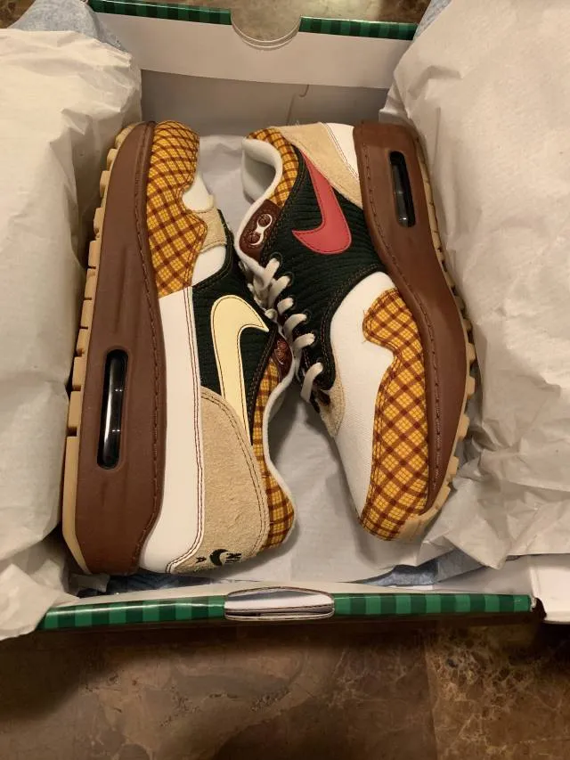 Missing link x nike air max susan