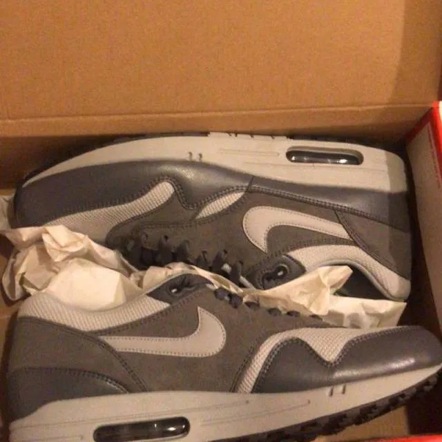 Nike air max 1 essential