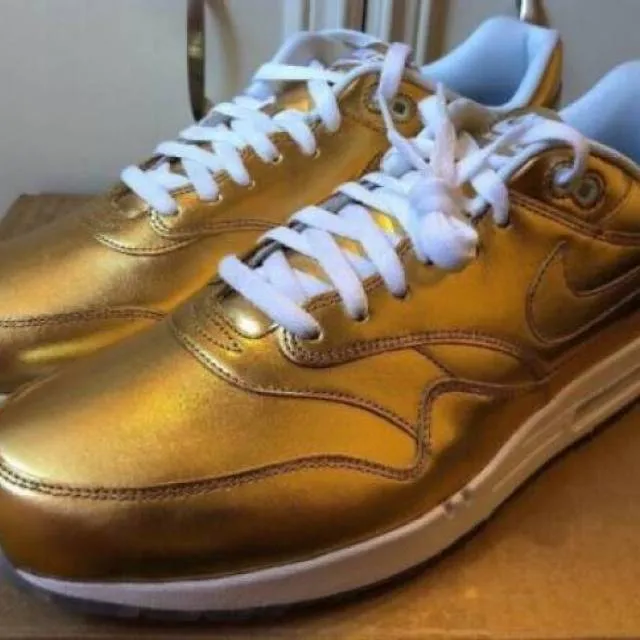 Nike Air Max 1 Liquid GOLD Metallic ID White Ice Off Og ...