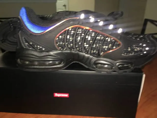 Nike air max 4 supreme tailwind black