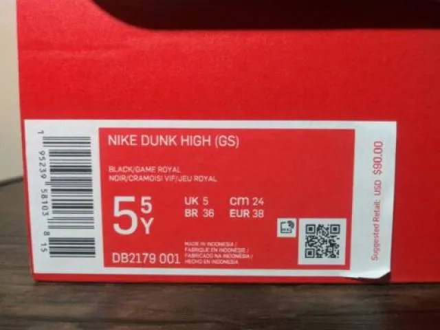 Nike dunk high knicks gs size 5.5y db2179-001 100% authentic