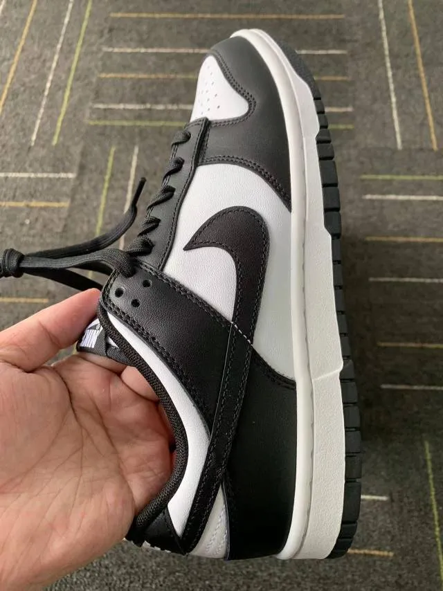 Nike dunk low retrowhite black panda (2021)