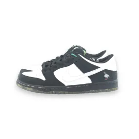 Nike Nike SB Dunk Staple Panda Pigeon