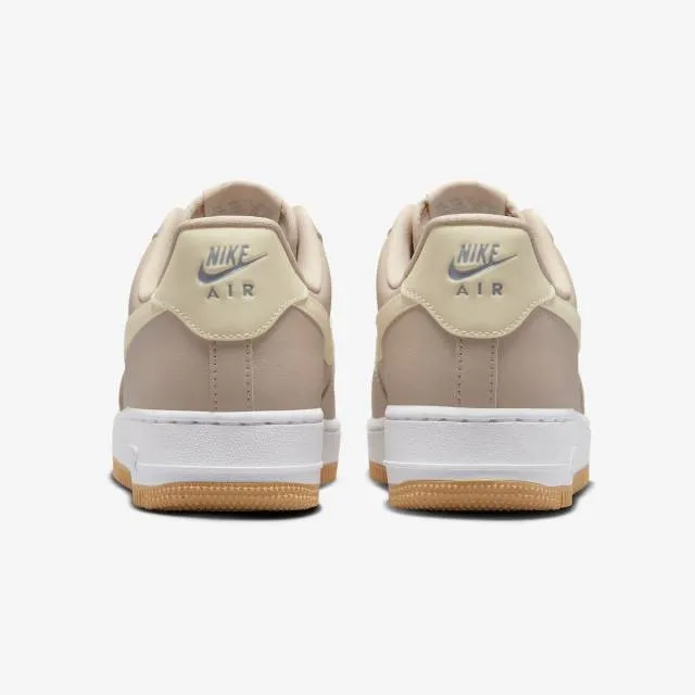 Nike women's air force 1 low (sanddrift/ tan/ sanddrift/ coconut milk/ white/ wolf grey/ gum light b