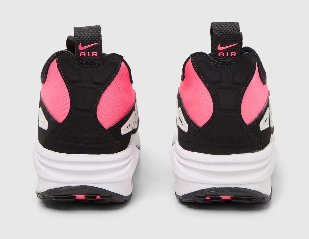 Nike Women's Air Max SNDR Hyper Pink / Black - White