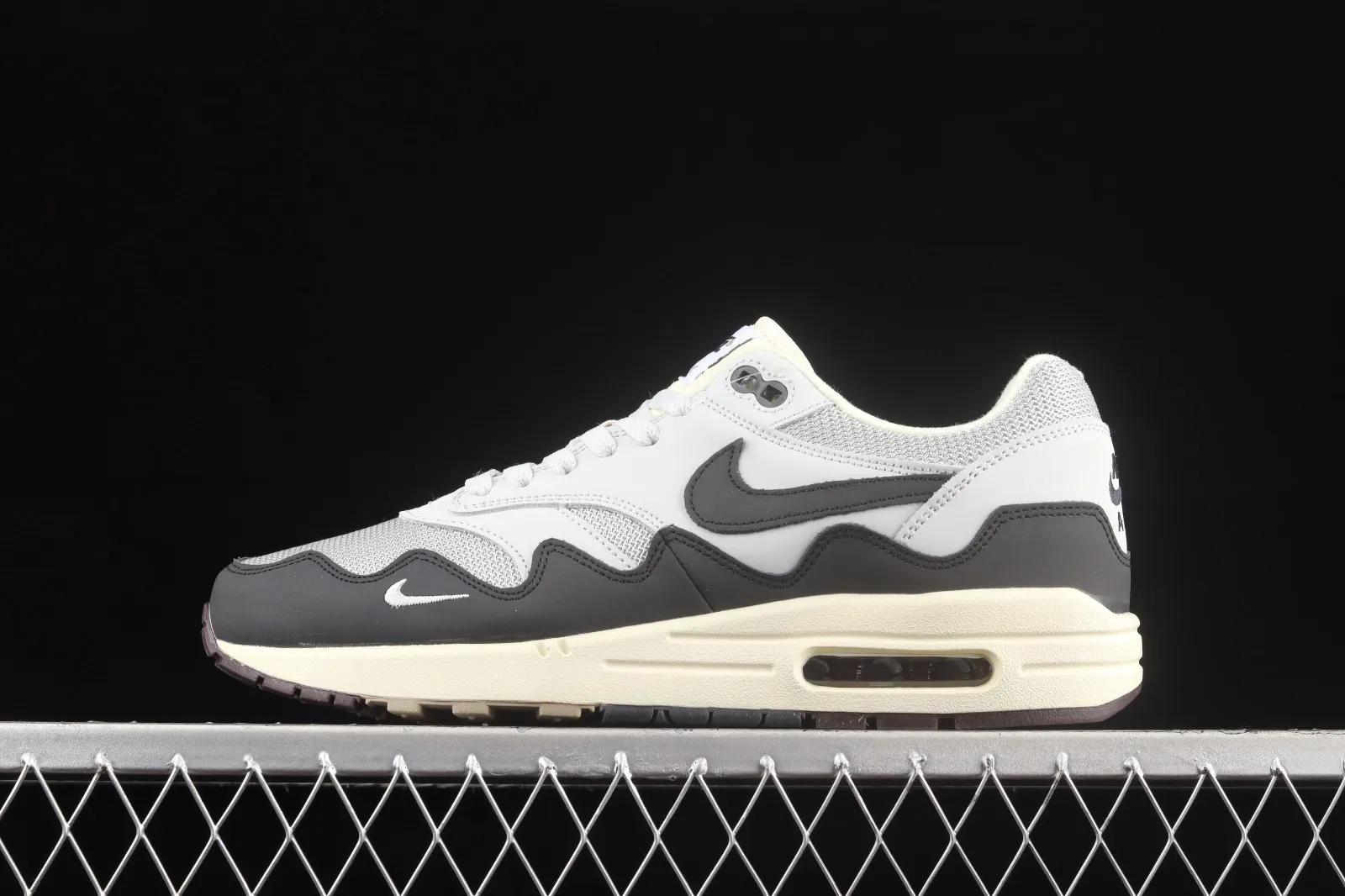 Patta x Nike Air Max 1 Monarch Dark Grey Black White DH1348-002