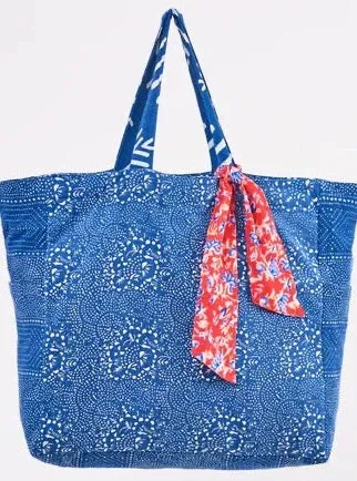 Sacs of Ashbourne   M.A.B.E Mari Print Tote - Indigo