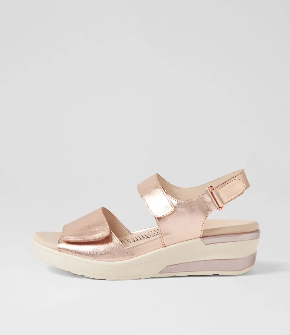 SUPERSOFT December Pale Rose Gold Leather Sandals