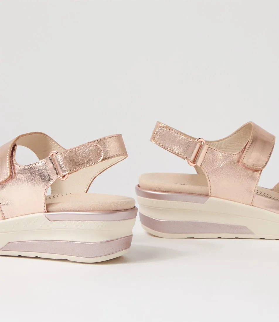 SUPERSOFT December Pale Rose Gold Leather Sandals