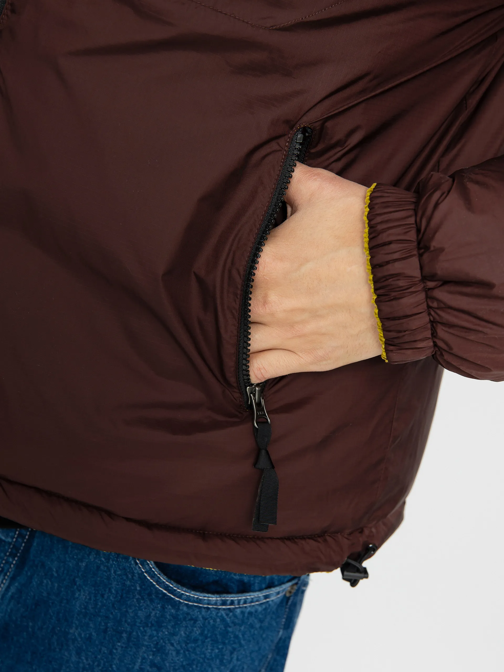 The North Face 92 Reversible Nuptse Jacket (sulphur moss/coal brown)