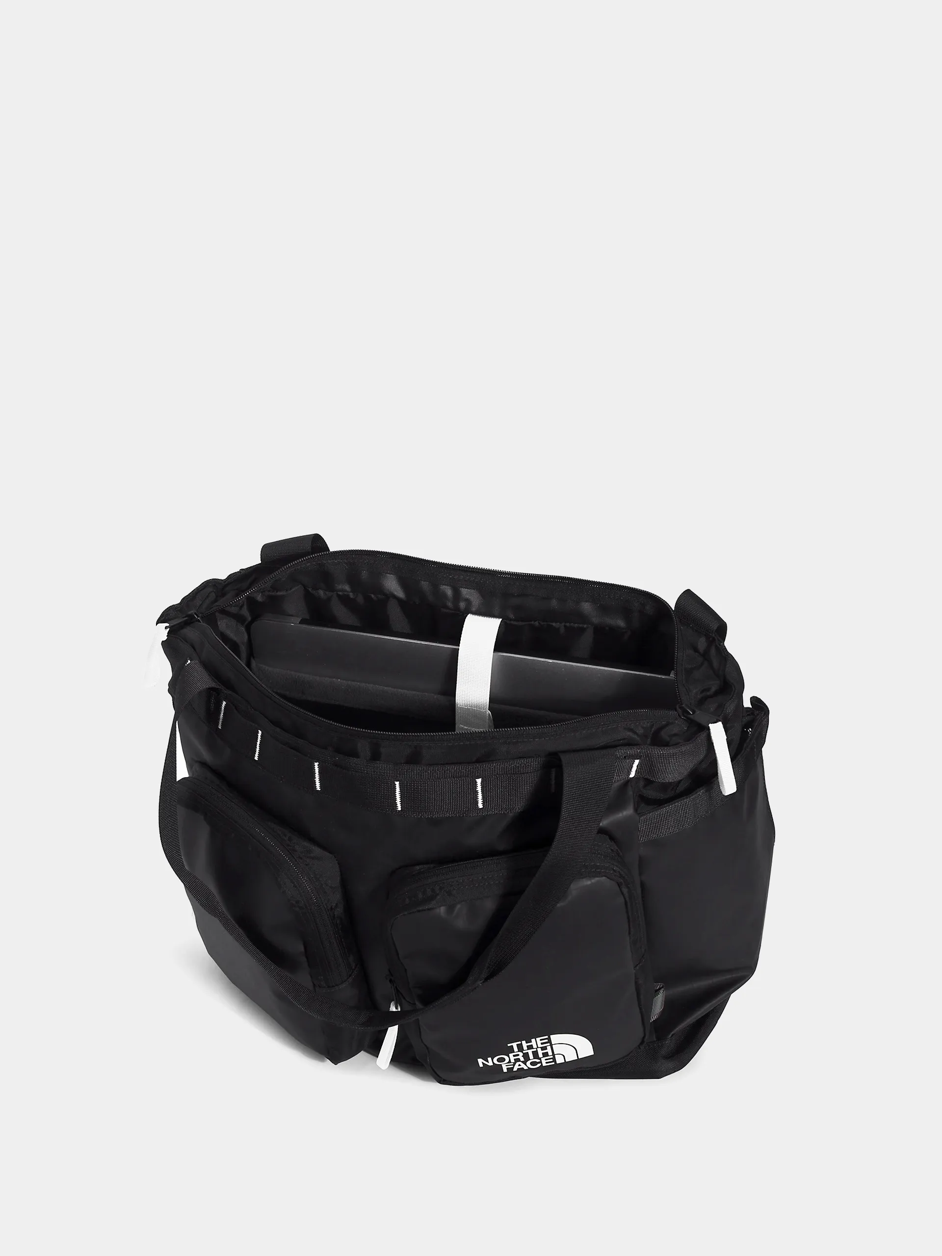 The North Face Base Camp Voyager Handbag (tnf black/tnf white)